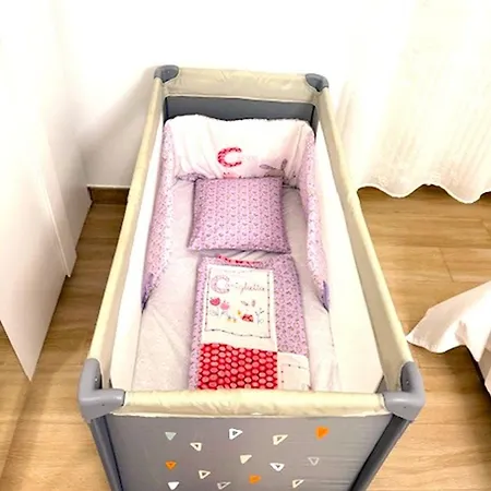 Metro House Apartamento